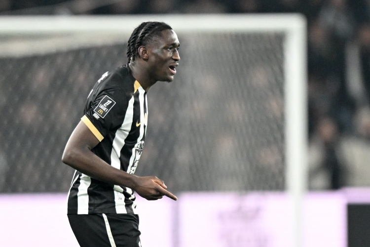 世界杯官网入口下载页-RMC：昂热前锋谢里夫转会水晶宫遇阻，盖伊离队或是交易搁浅原因